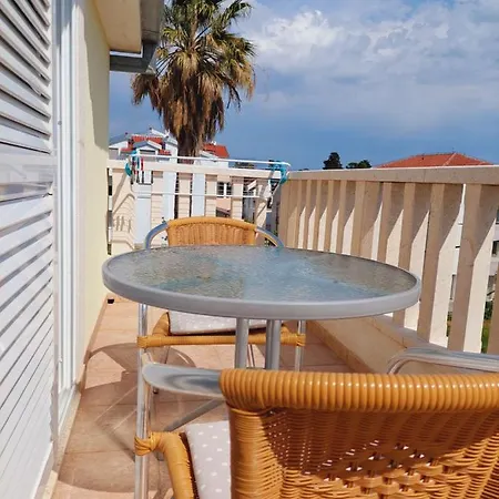 Apartments Roko Kastela Exterior photo