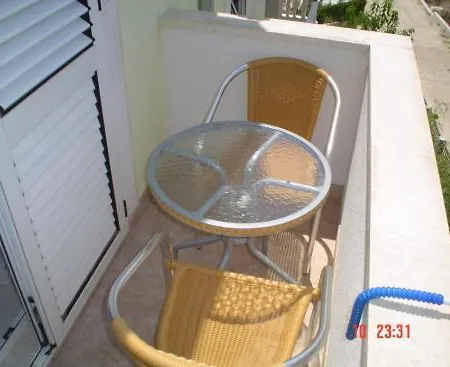 Apartments Roko Kastela Exterior photo
