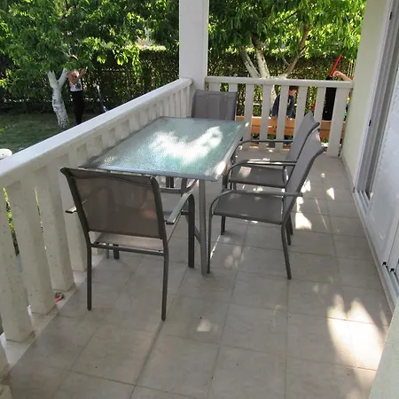 Apartments Roko Kastela Exterior photo